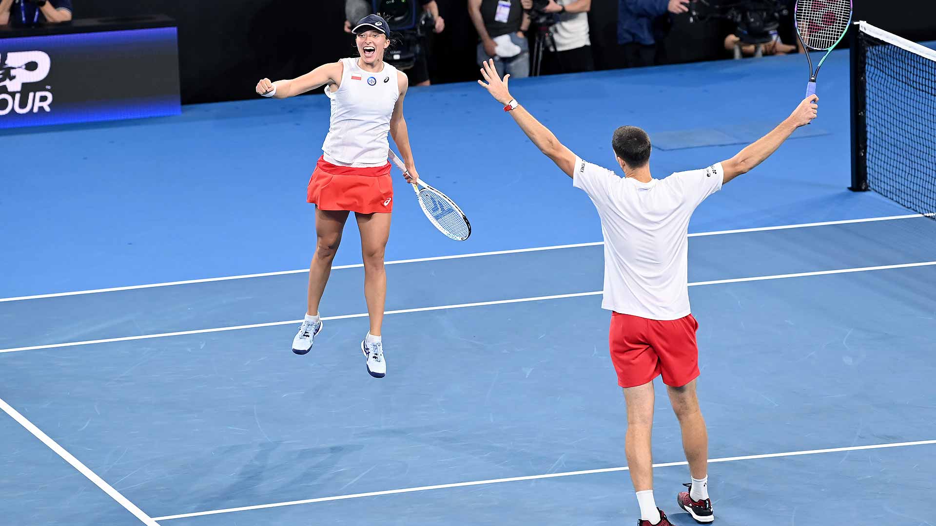 United Cup Hurkacz and Swiatek Win Deciding Mixed Doubles To Send Poland To Sydney United Cup Tennis