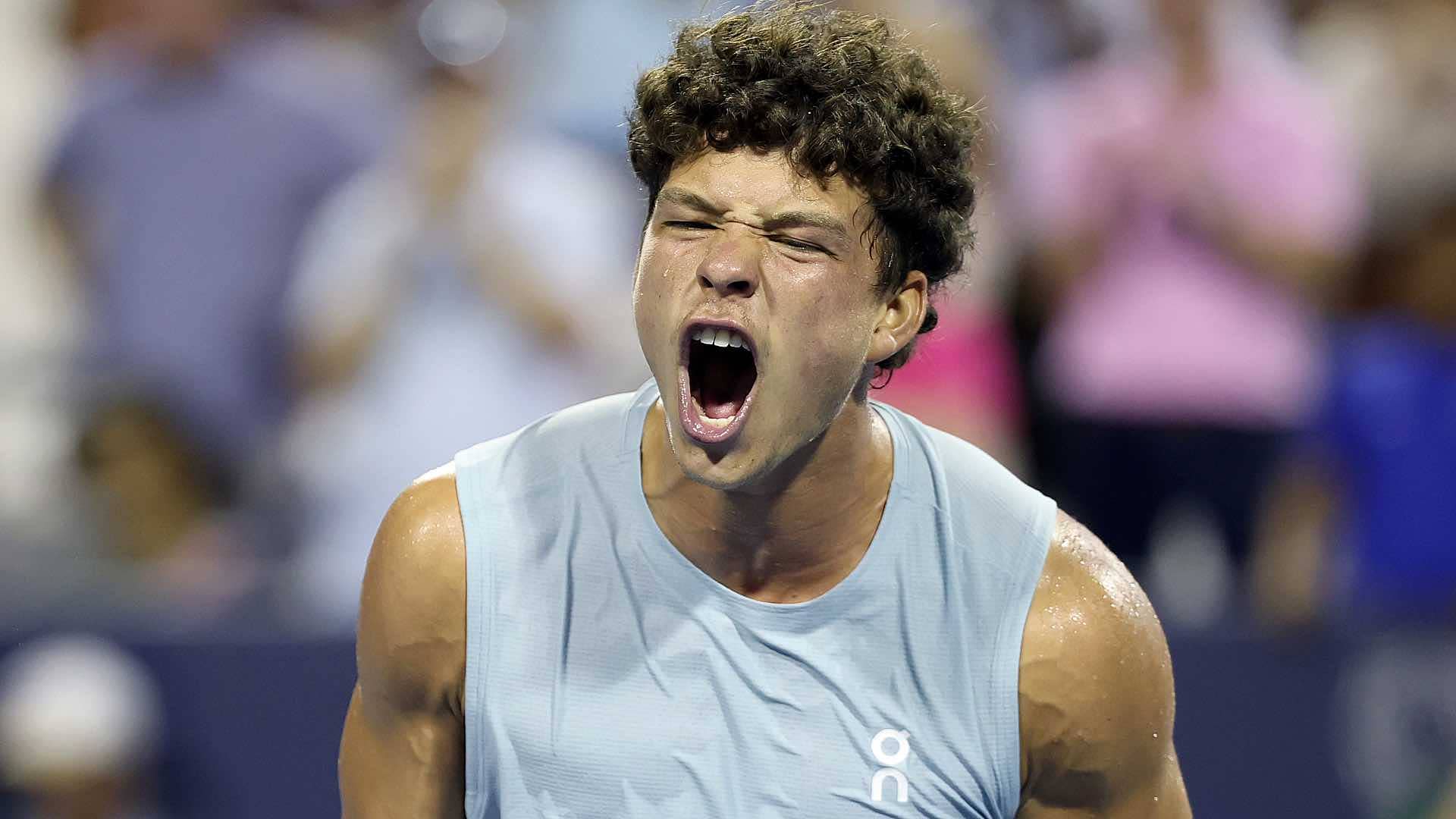 Ben Shelton celebrates after outlasting Ugo Humbert on Thursday in Washington.