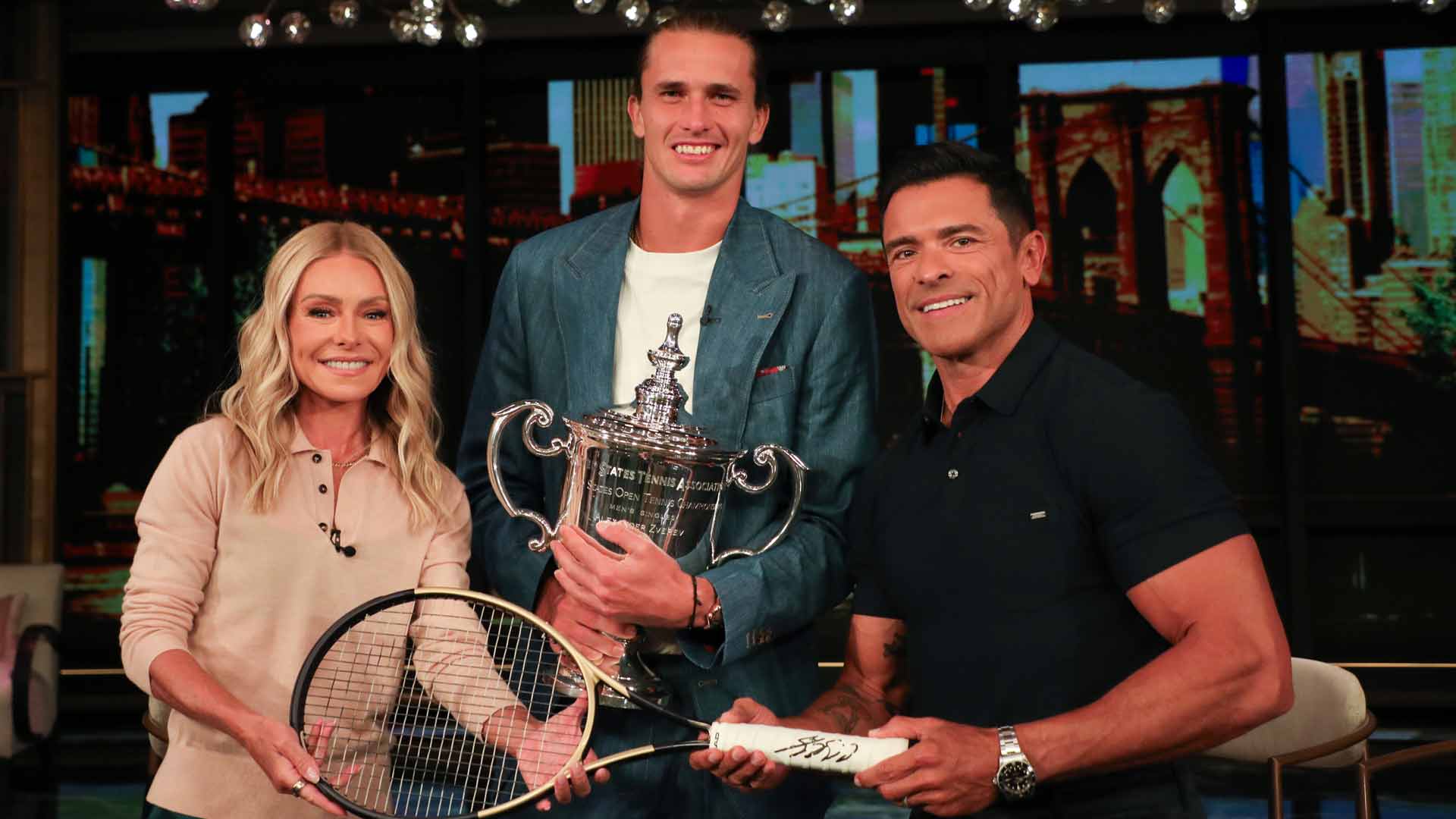 Alexander Zverev with Kelly Ripa and Mark Consuelos.